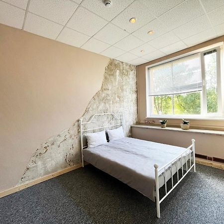 Hostelis R27 Aizpute Exterior foto